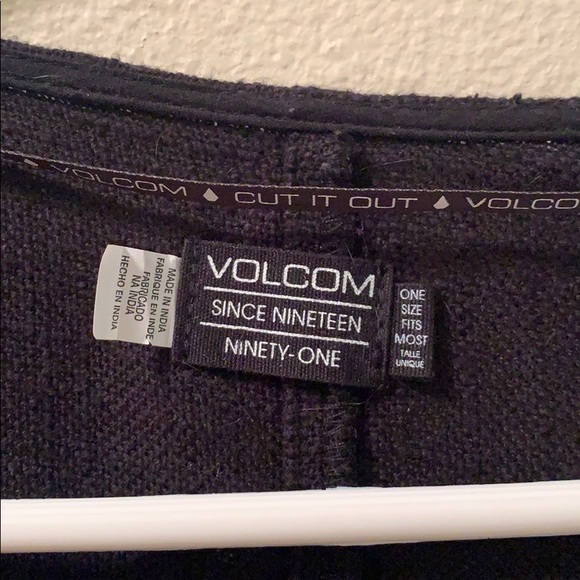 Distressed Shawl - Picture 4 of 4